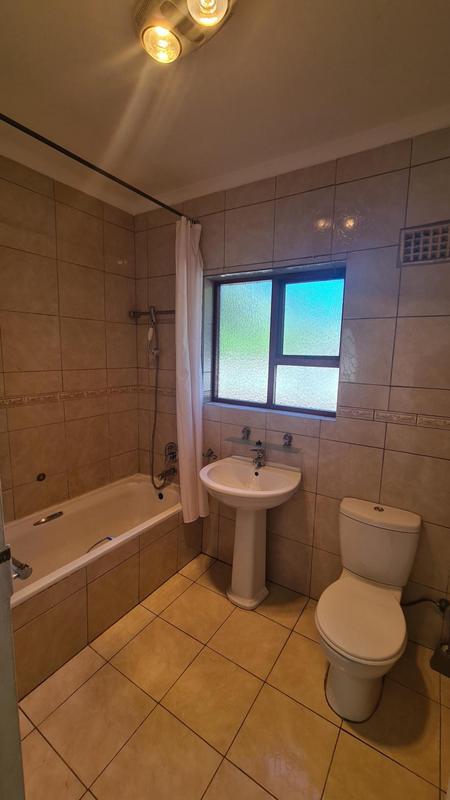 To Let 3 Bedroom Property for Rent in Vredenberg Western Cape